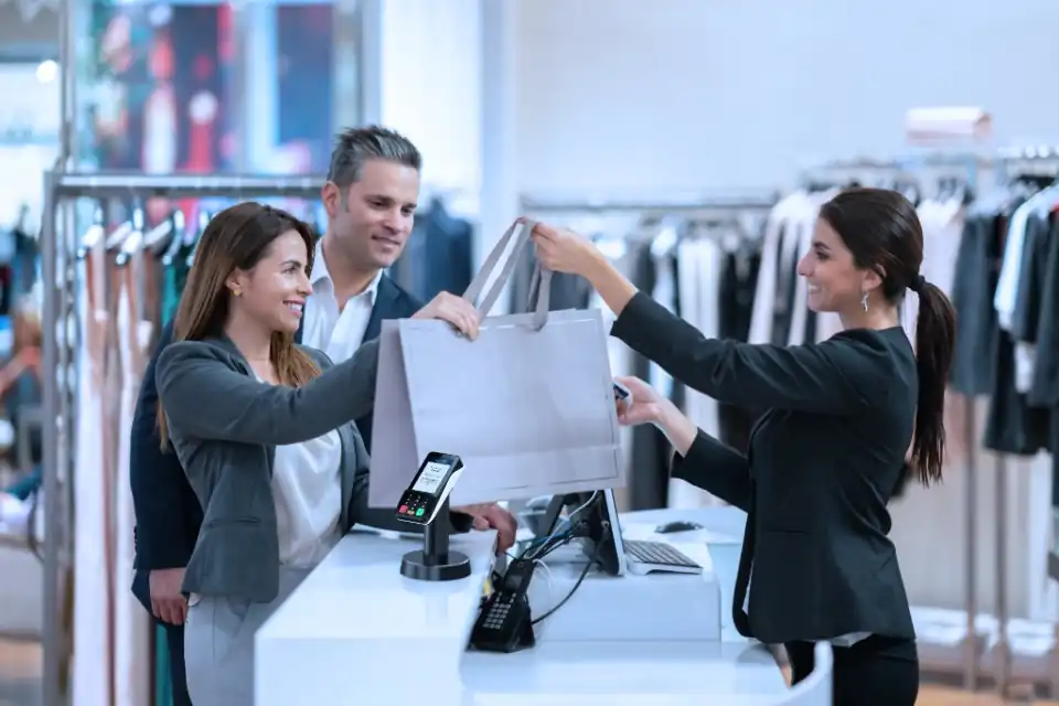 Retail checkout with payment terminal